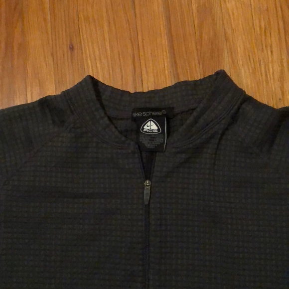 Men’s Nike Sphere ACG cycling jersey - Picture 2 of 4